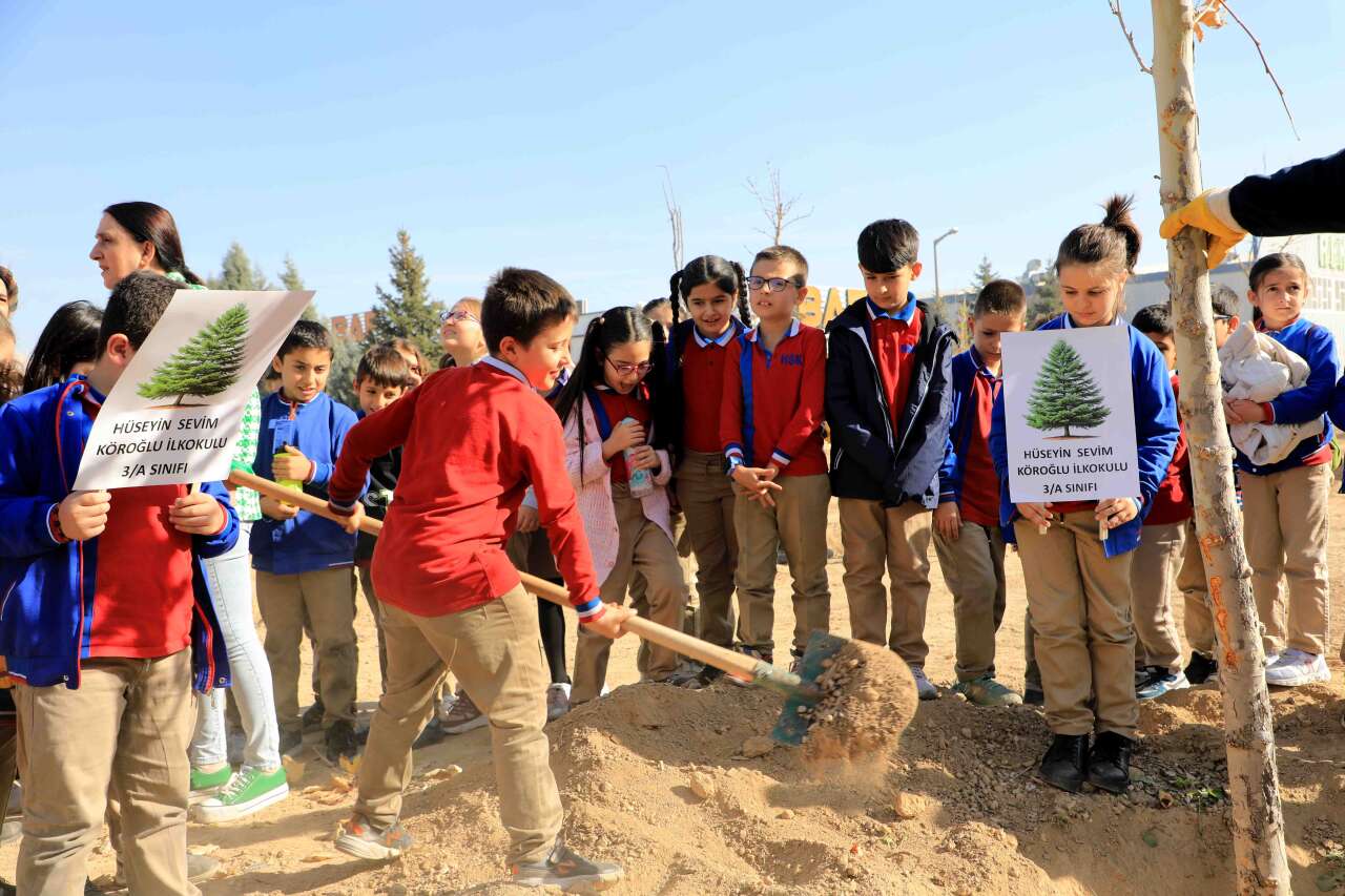 Konya’da 10 bin 400 metrekare yeniden hayat buldu 12